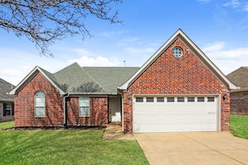 1072 Fredrick Dr SOUTHAVEN, MS 38671